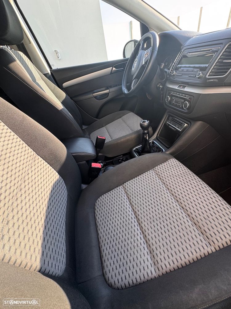 VW Sharan 2.0 TDi BlueMotion - 9