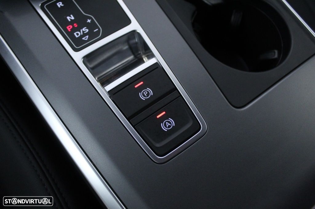 Audi A6 50 TFSIe quattro S tronic - 32