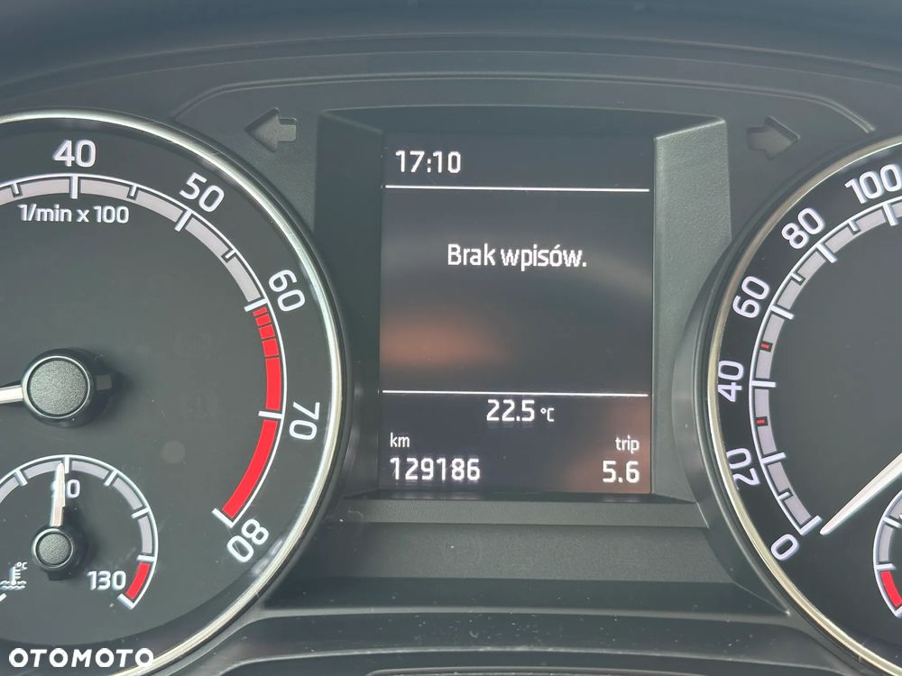 Skoda Fabia 1.0 Ambition - 32