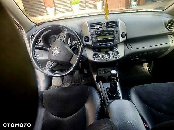 Toyota RAV4 2.0 VVT-i Luna - 4