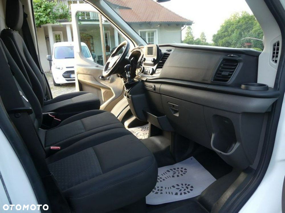 Ford Transit - 10