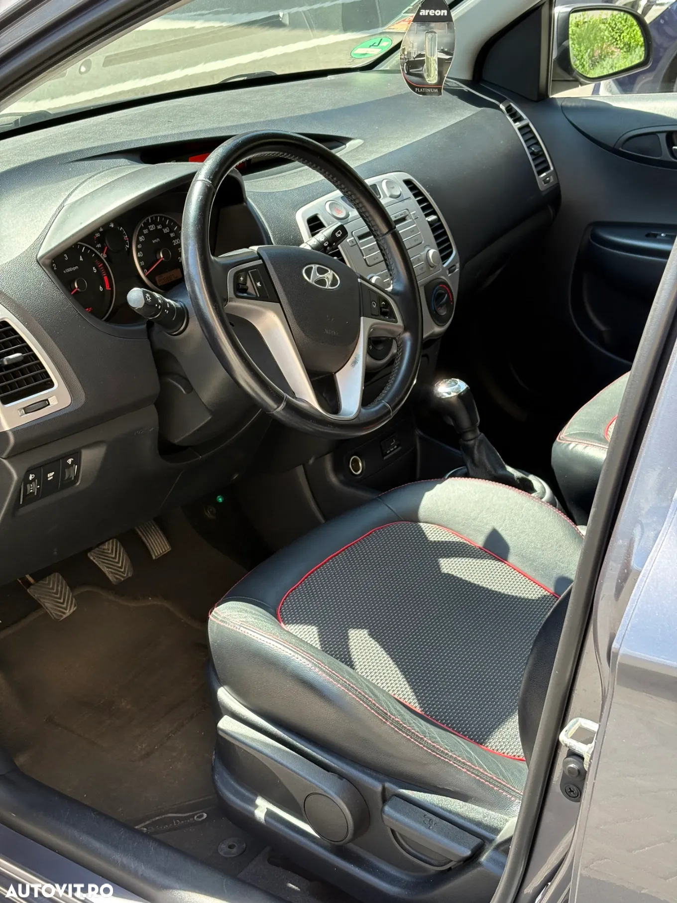 Hyundai i20 1.6 CRDi Style - 11