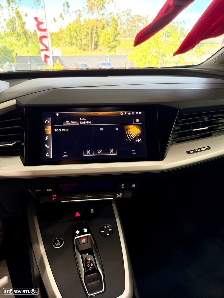 Audi Q4 e-tron 40 82 kWH - 14