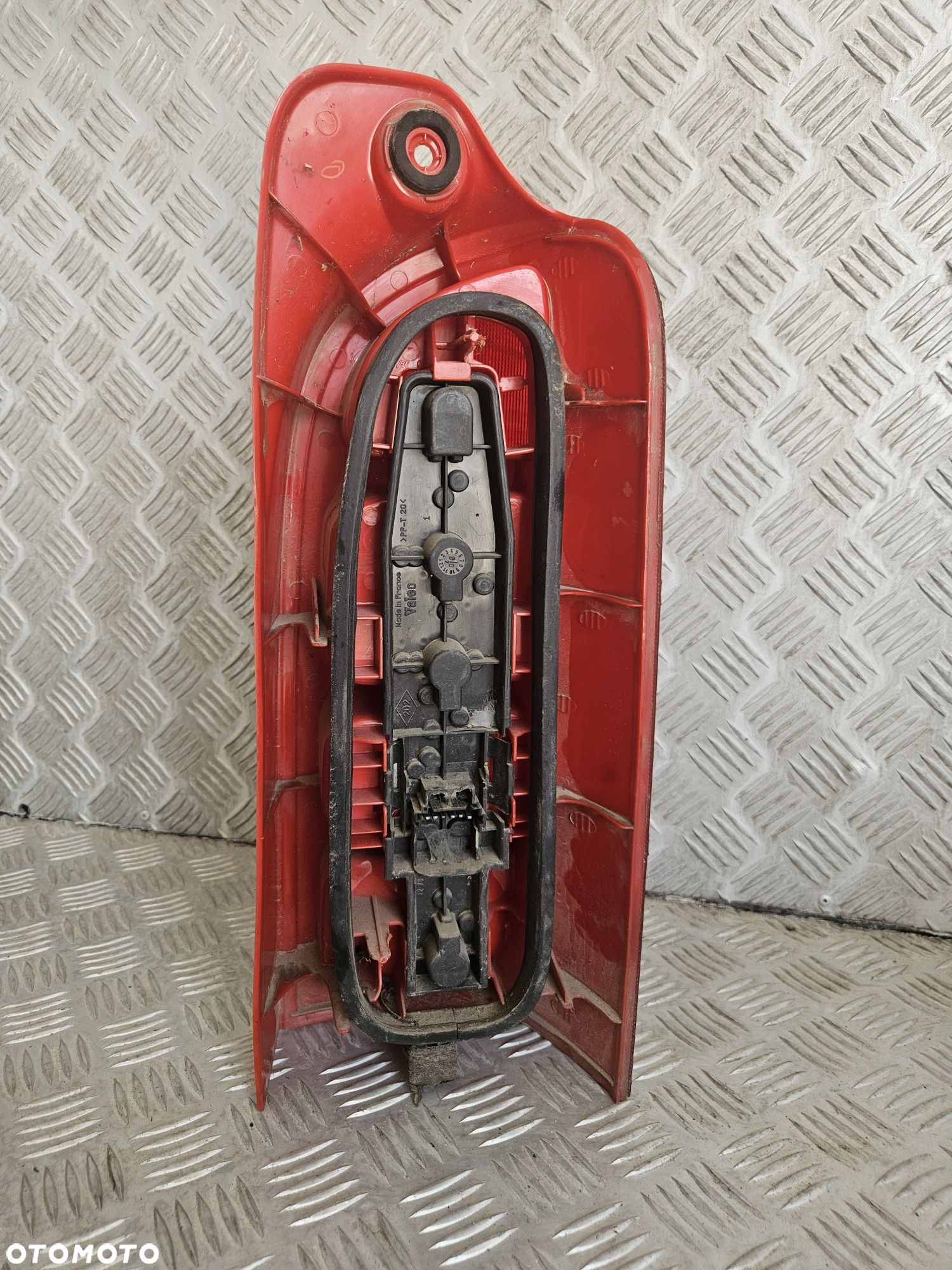 Renault Mastra Movano lampa lewa tył tylna - 2