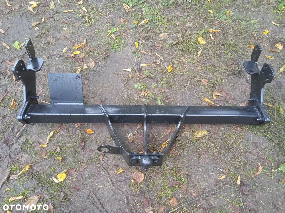 ISUZU D-MAX 19- HAK HOLOWNICZY - 1