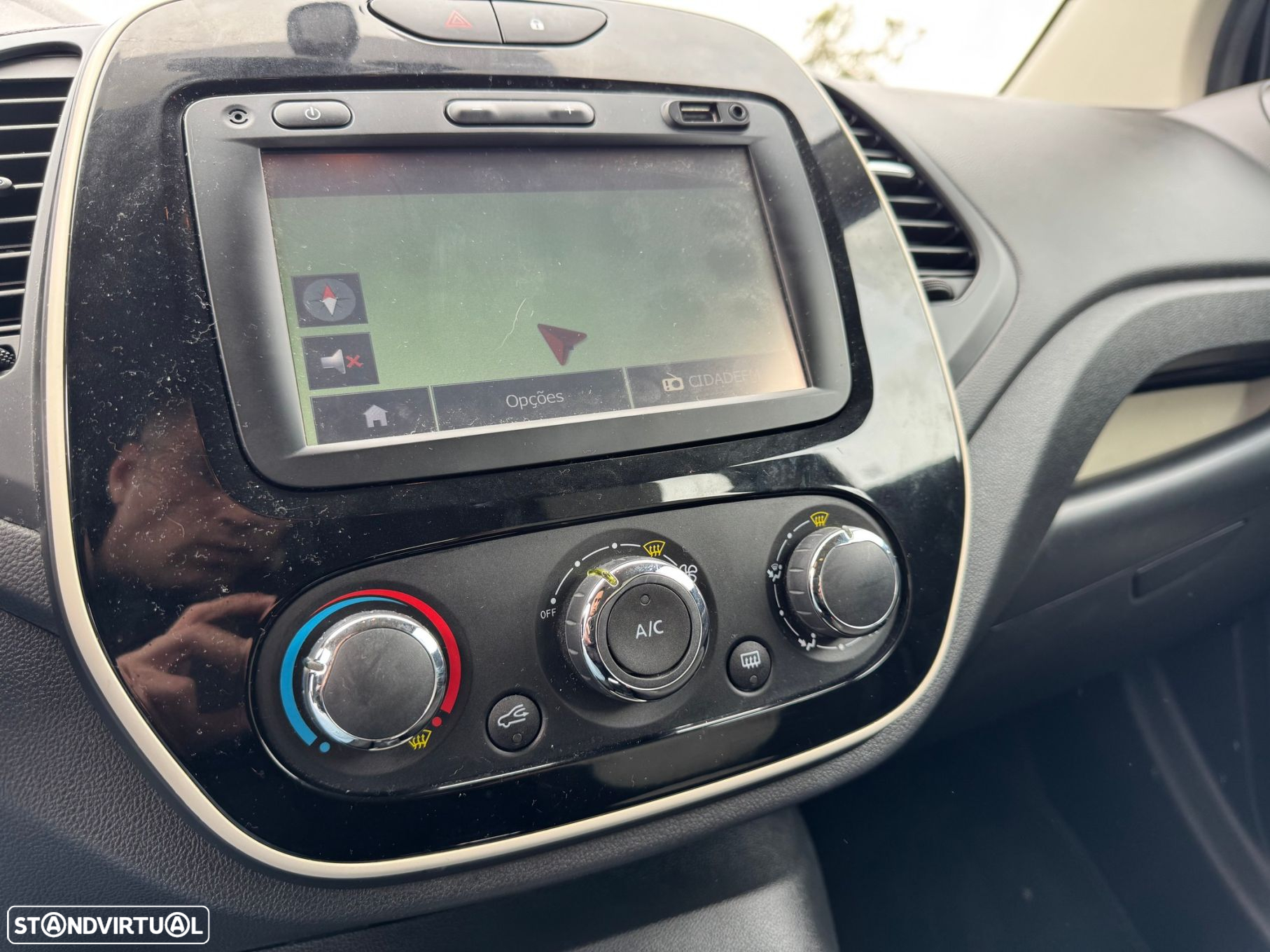 Renault Captur 0.9 TCE Exclusive - 12