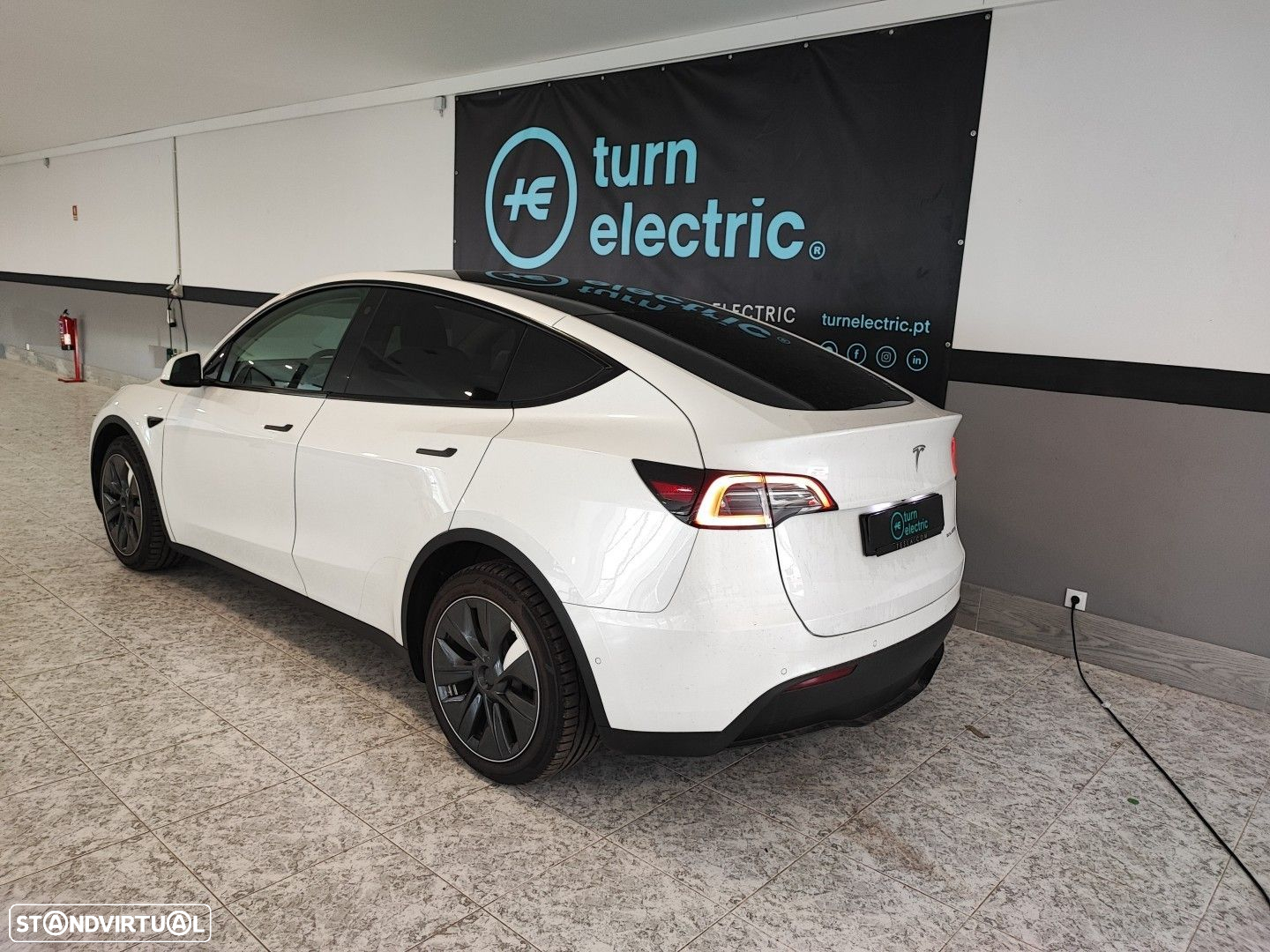 Tesla Model Y Long Range Tração Integral - 2