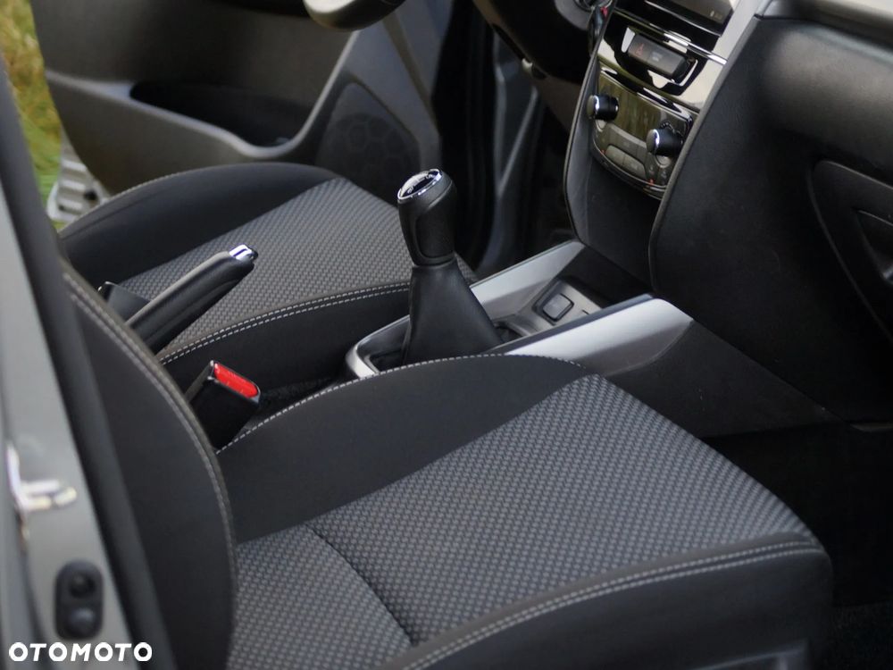 Suzuki Vitara - 21