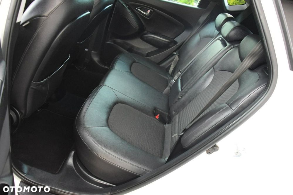 Hyundai ix35 1.7 CRDi Comfort 2WD - 23