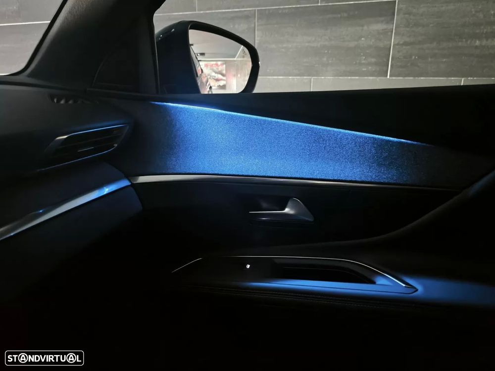 Peugeot 3008 1.5 BlueHDi Allure Pack EAT8 - 40