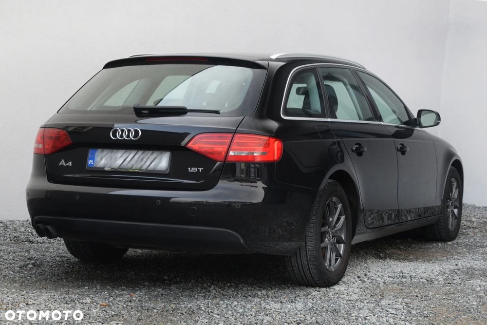 Audi A4 Avant - 14
