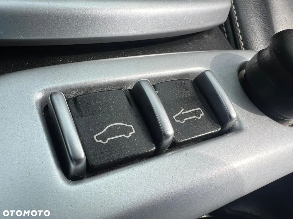 Volvo C70 - 30