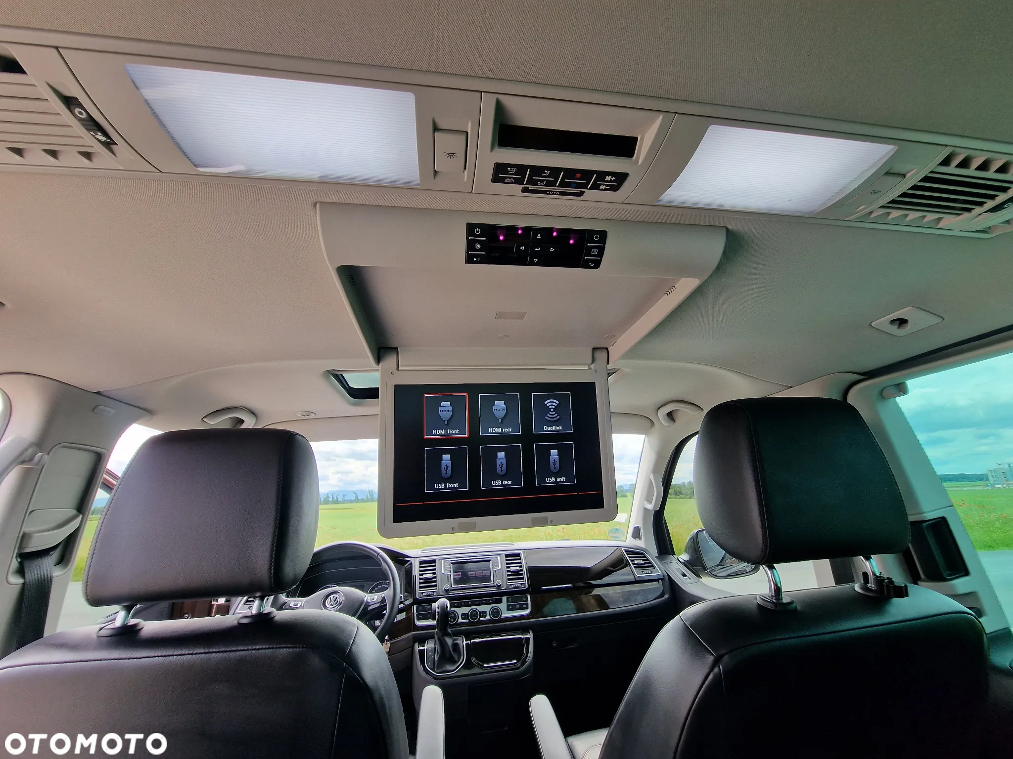 Volkswagen Multivan 2.0 BiTDI L1 Business 4Motion DSG - 23