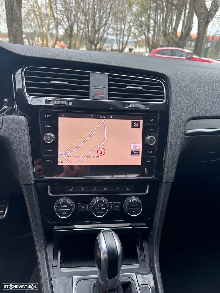 VW Golf 2.0 TSi GTi DSG Performance - 22