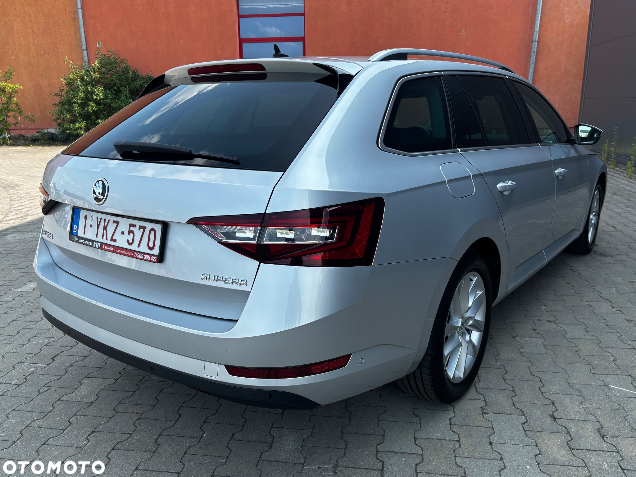 Skoda Superb 2.0 TDI DSG Style - 20