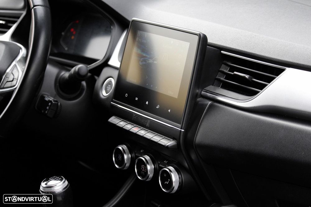 Renault Captur 1.0 TCe Techno Bi-Fuel - 16