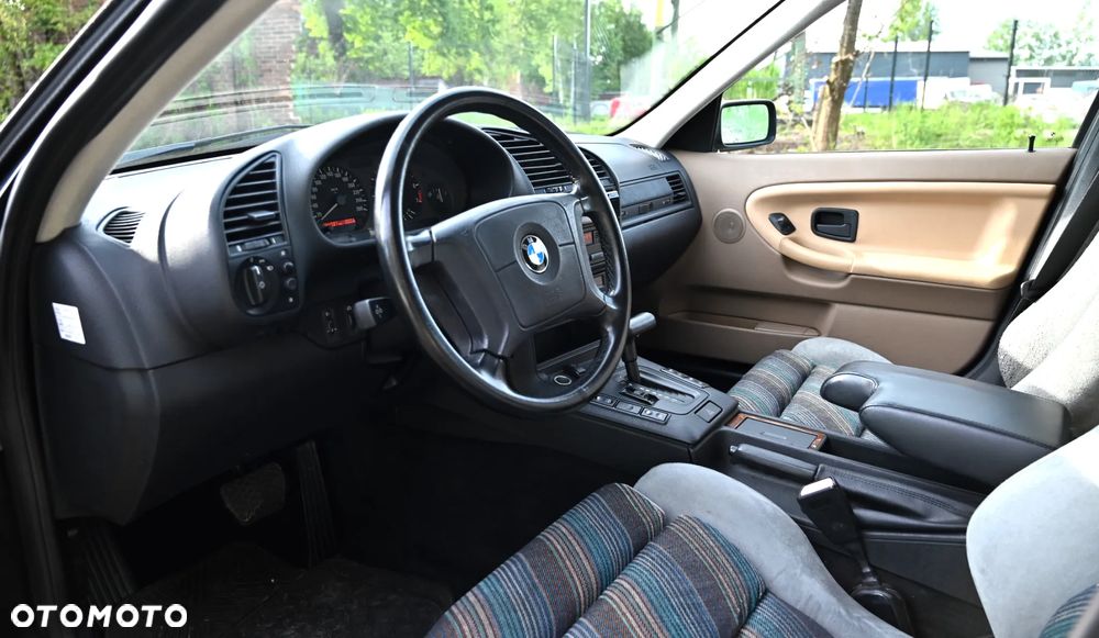 BMW Seria 3 - 21
