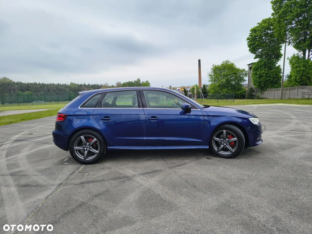 Audi A3 Sportback 1.6 TDI - 4
