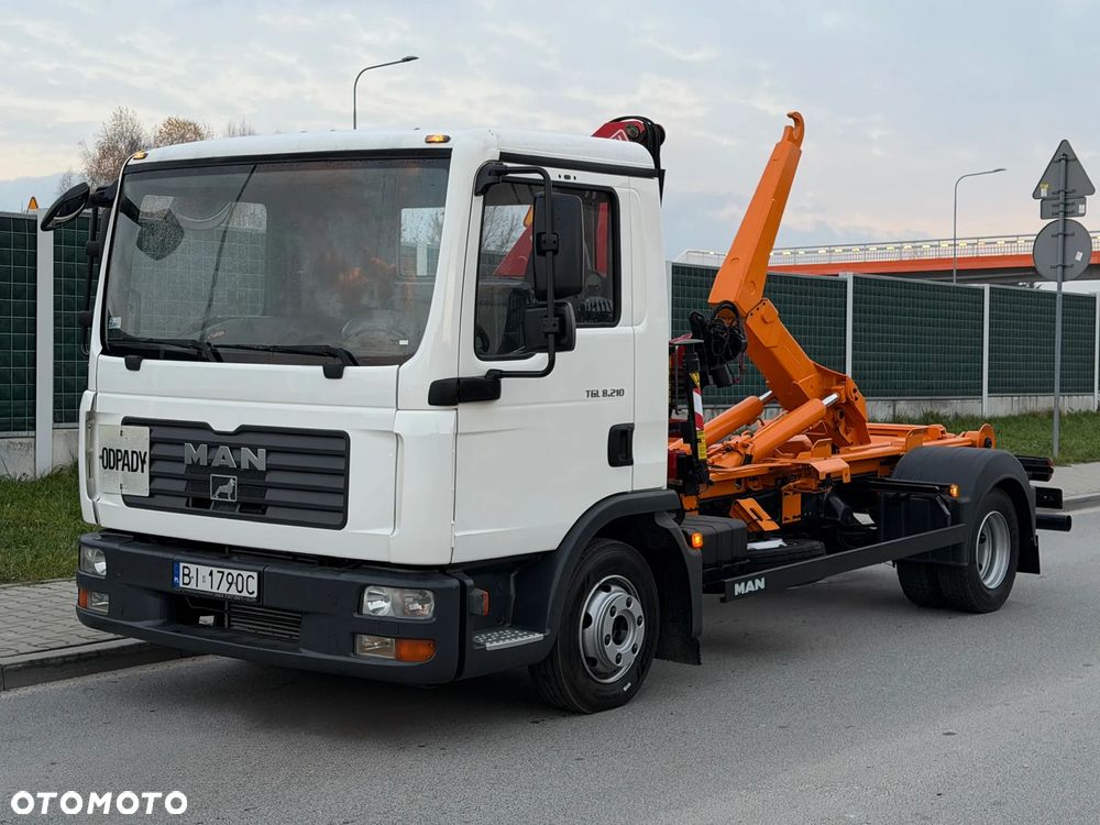 MAN TGL 8.180 // Hakowiec + HDS FASSI F40 // - 2