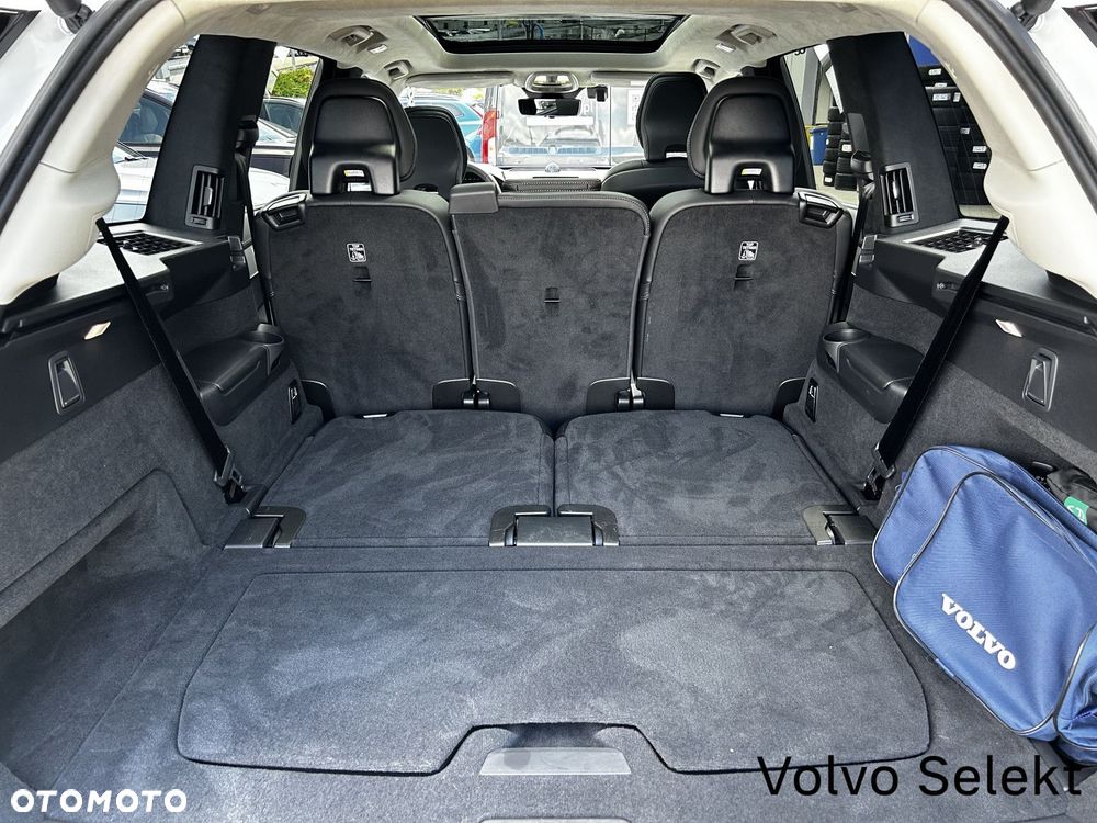 Volvo XC 90 - 17