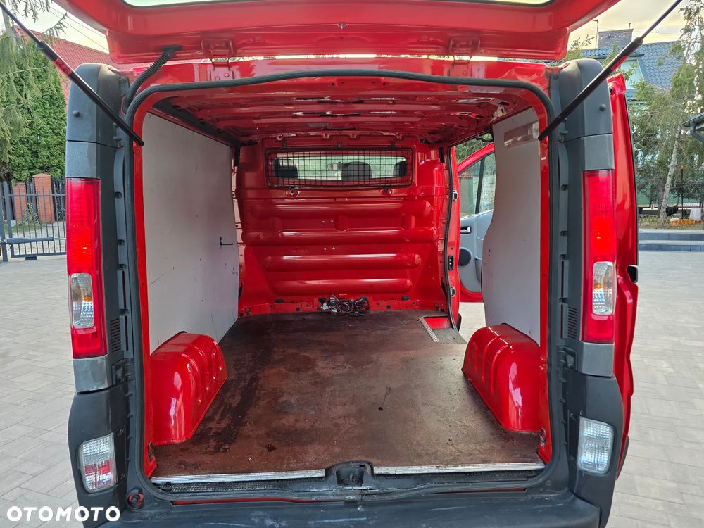 Opel Vivaro - 9