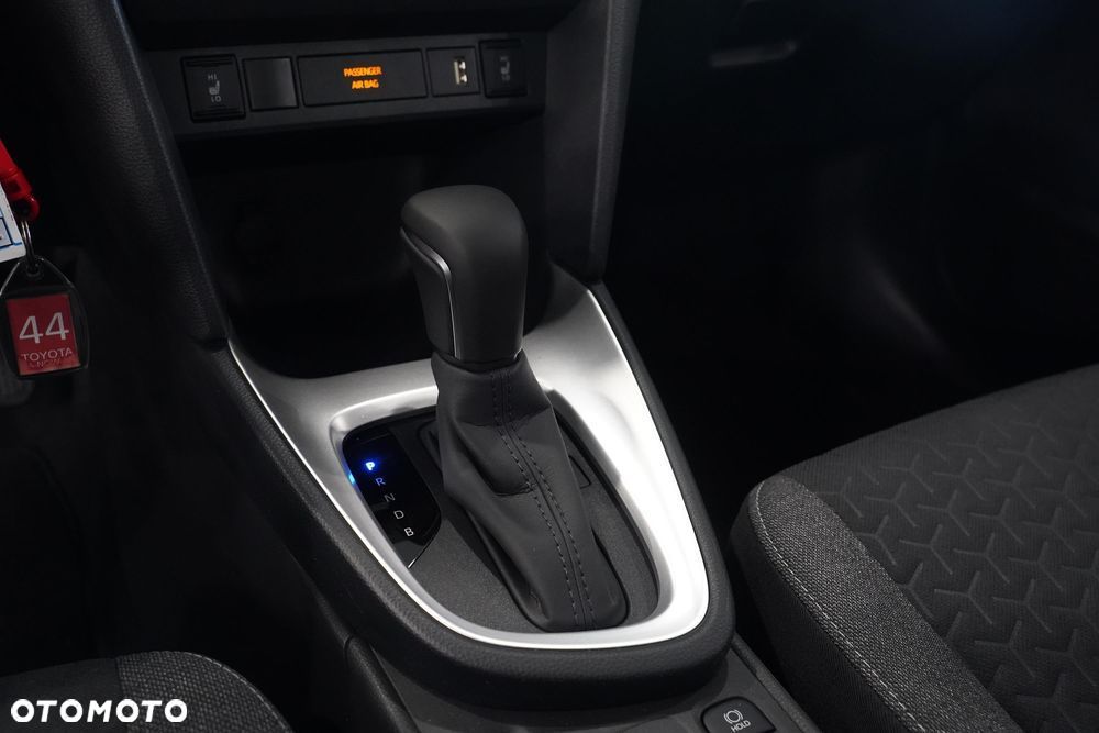Toyota Yaris Cross Hybrid 1.5 Comfort - 16