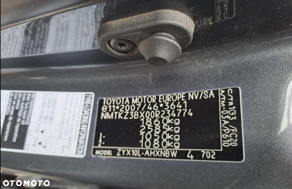 Toyota C-HR 1.8 Hybrid GPF Comfort - 6