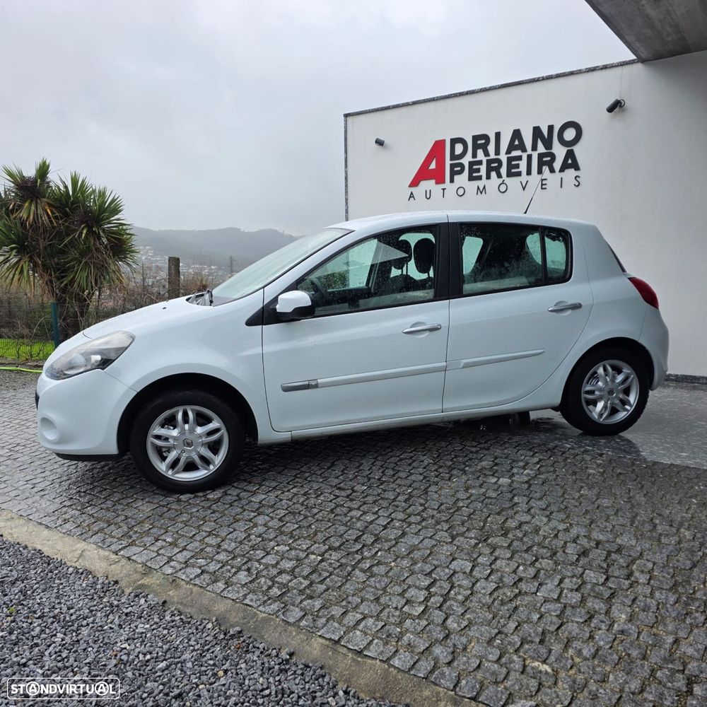 Renault Clio 1.5 dCi Dynamique S - 11