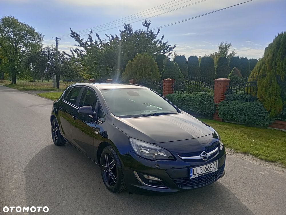 Opel Astra - 2