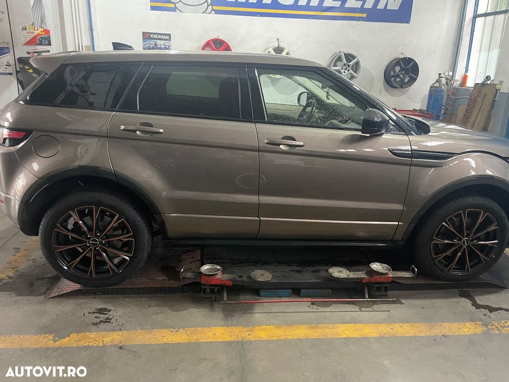 Land Rover Range Rover Evoque 2.0 D150 - 4