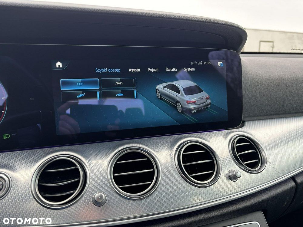 Mercedes-Benz Klasa E - 21