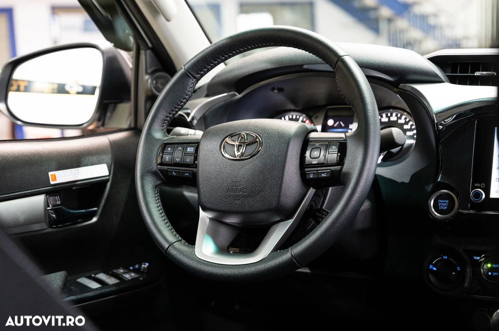 Toyota Hilux - 7
