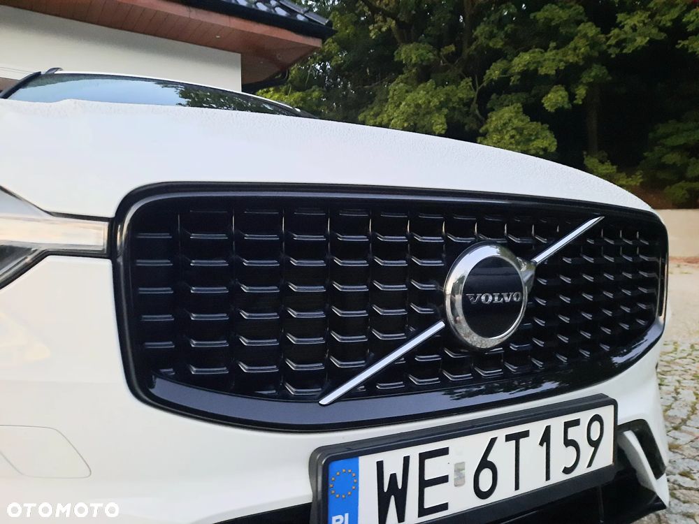 Volvo XC 60 B4 B R-Design - 17