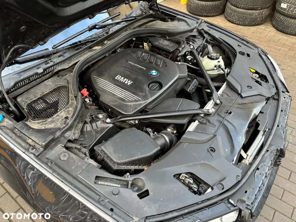 BMW Seria 5 520d - 15