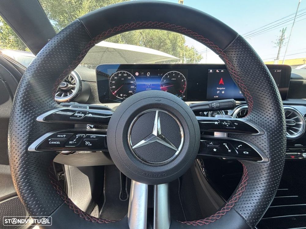 Mercedes-Benz A 200 AMG Line Aut. - 17