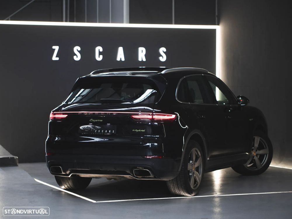 Porsche Cayenne E-Hybrid - 5