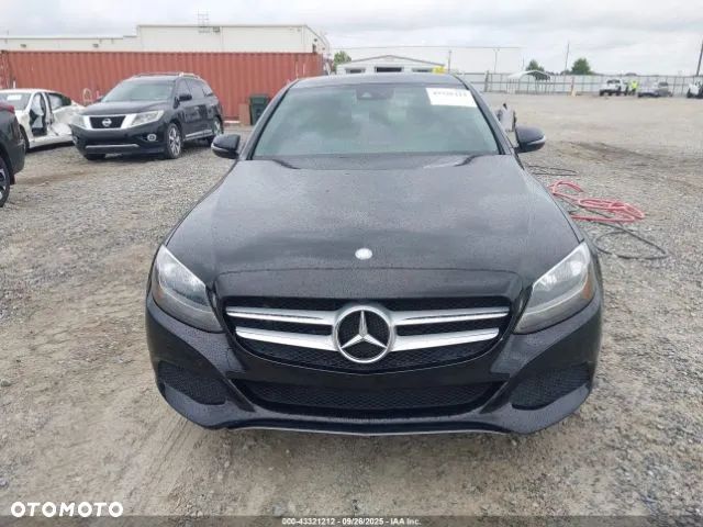 Mercedes-Benz Klasa C 300 7G-TRONIC - 9