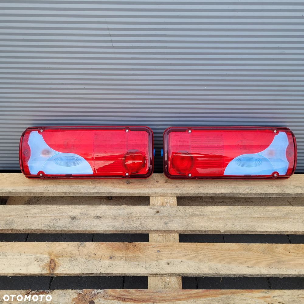 LAMPA TYL MAN TGX TGL NOWY ORYGINAŁ RH/LH 81.25225-6550 / 6551 CHWALIM116 - 1