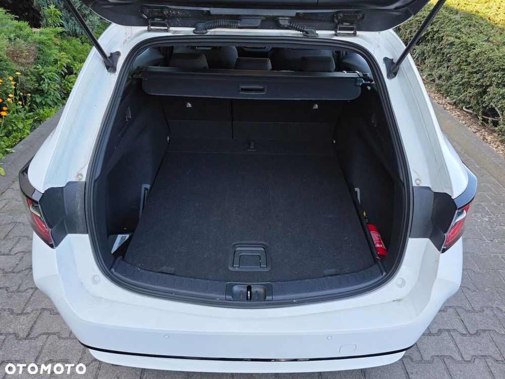 Toyota Corolla 1.8 Hybrid Comfort - 7
