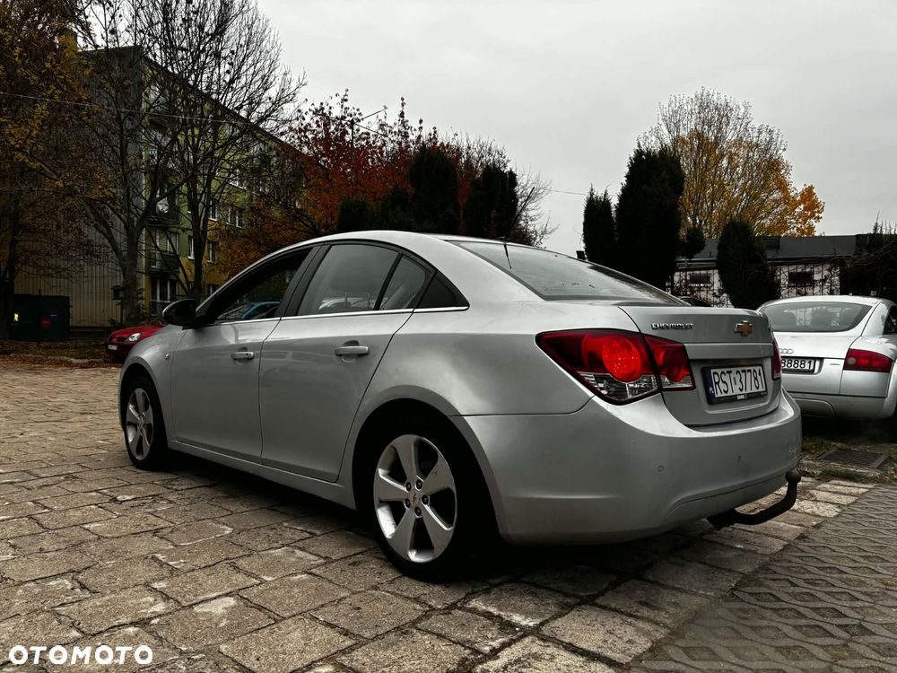 Chevrolet Cruze 2009 photo 5