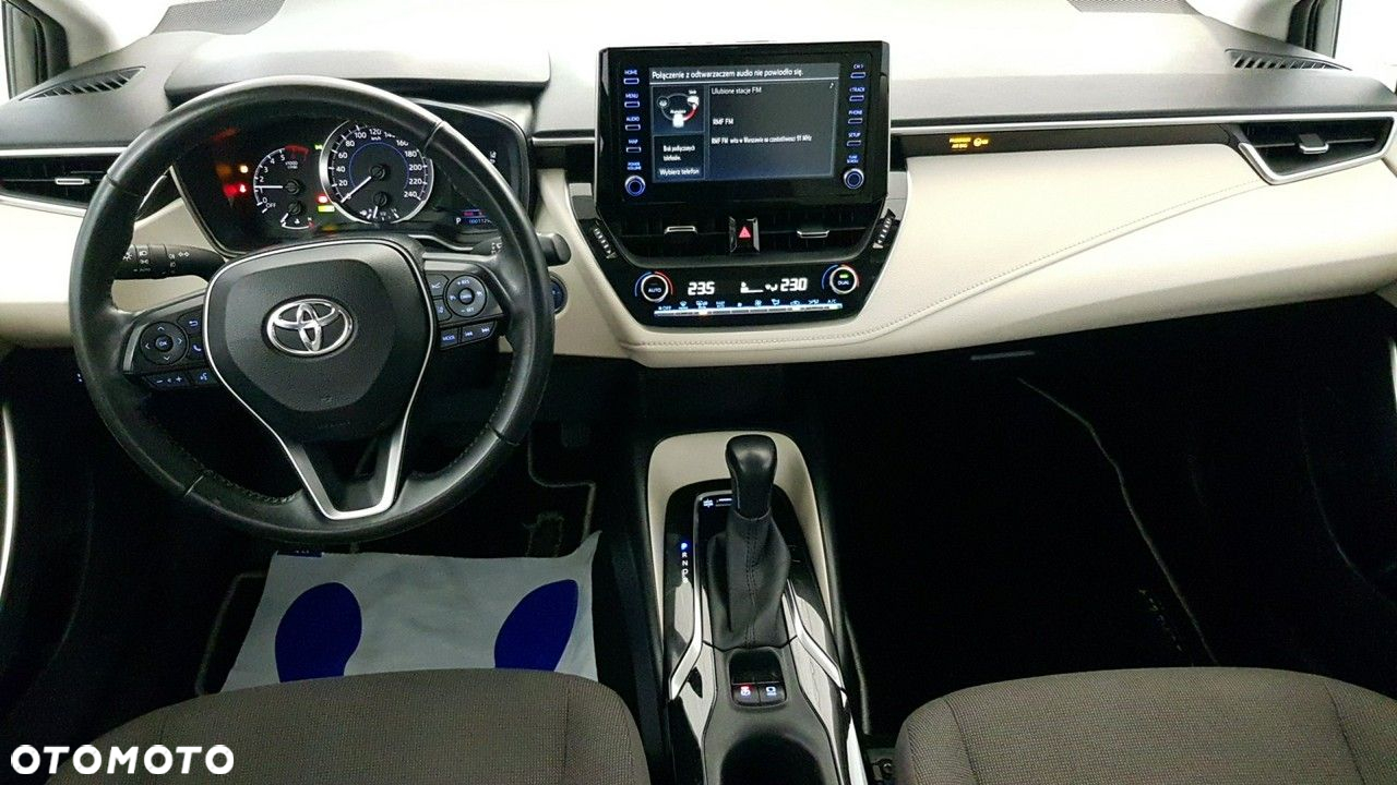 Toyota Corolla 1.8 Hybrid Comfort - 19