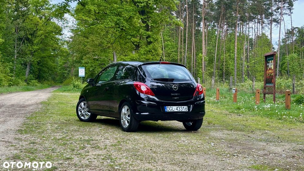 Opel Corsa 1.2 16V Enjoy - 5