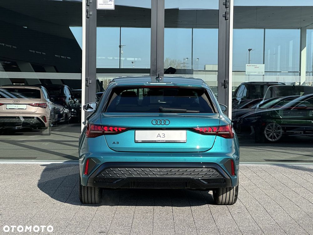 Audi A3 Sportback - 9