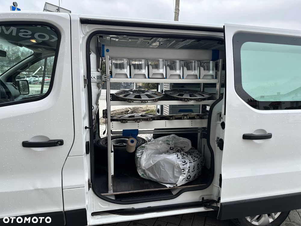 Opel Vivaro - 33