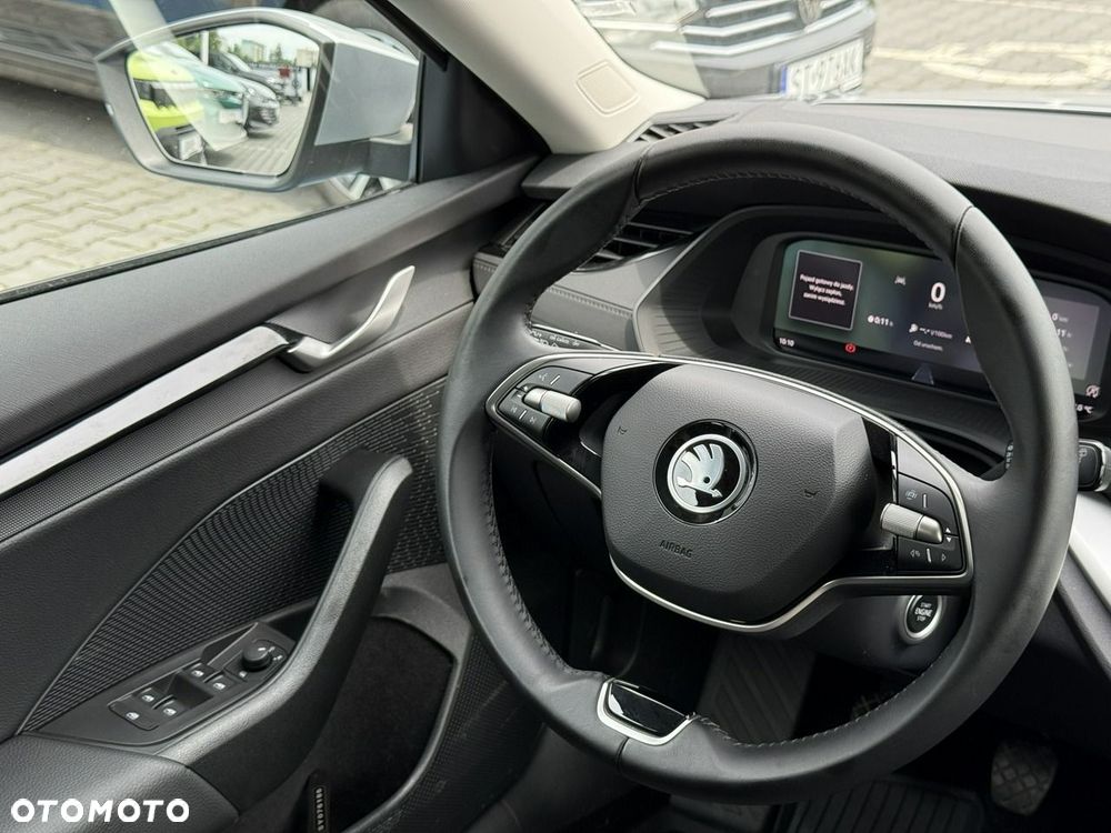 Skoda Octavia 1.5 TSI Essence - 33