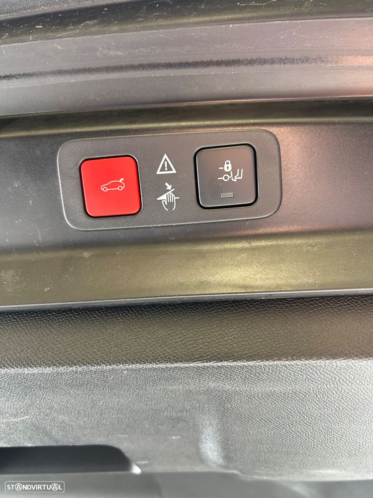 Peugeot 5008 PureTech 130 EAT8 Stop & Start GT - 10