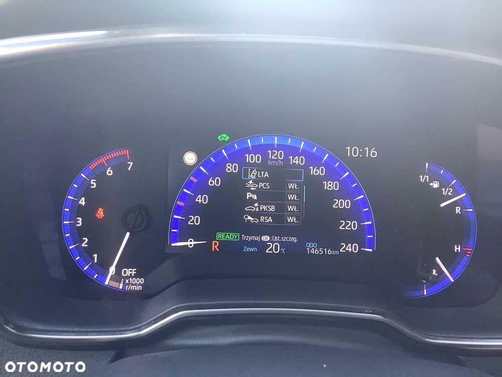 Toyota Corolla 1.8 Hybrid Comfort - 32