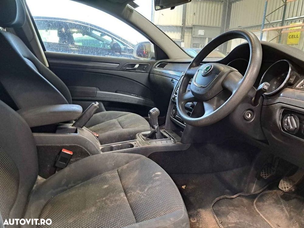 Planetara stanga Skoda Superb 2 2011 COMBI 1.4 TSI CAXC - 8