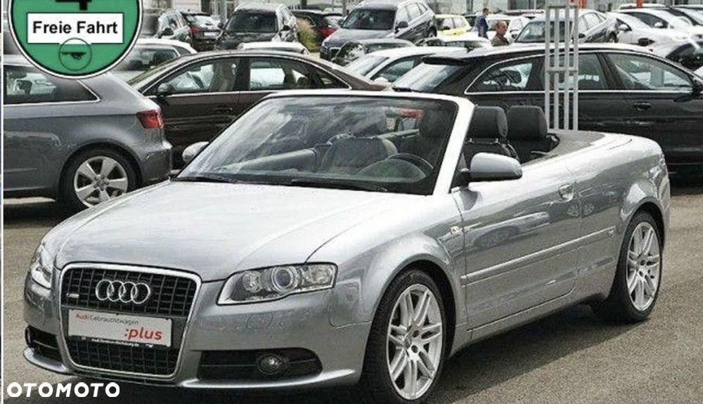 Audi A4 Cabrio 2.0 TFSI multitronic - 29
