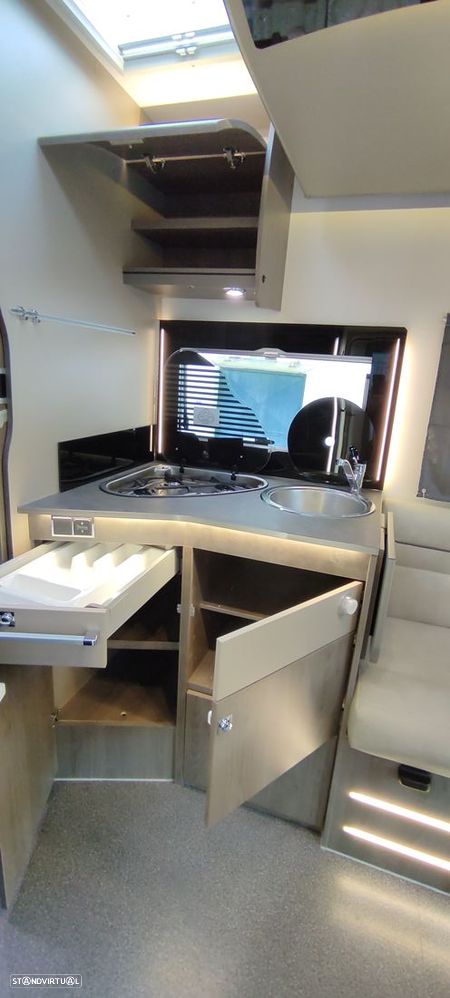 Chausson Titanium 708 (Cama central 7.10mt e sala face a face) - 13